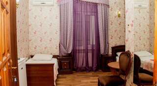 Гостиница Гостевой дом «Ди-Ми-Ки» Адлер Стандартный двухместный номер с 1 кроватью или 2 отдельными кроватями-8